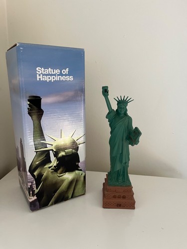 Grand theft auto statua - grand, 4